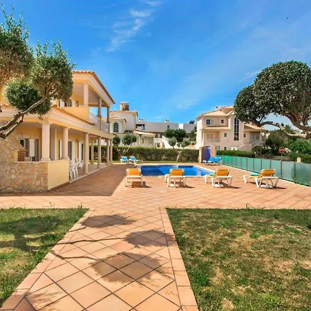 Oliveiras Amazing Location Walk To Marina Restaurants Vila *