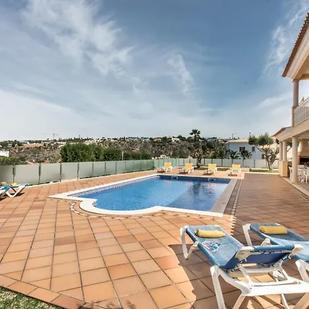 Oliveiras Amazing Location Walk To Marina Restaurants Vila