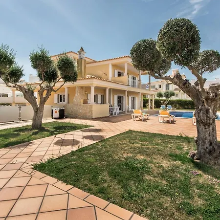 Oliveiras Amazing Location Walk To Marina Restaurants Vila *