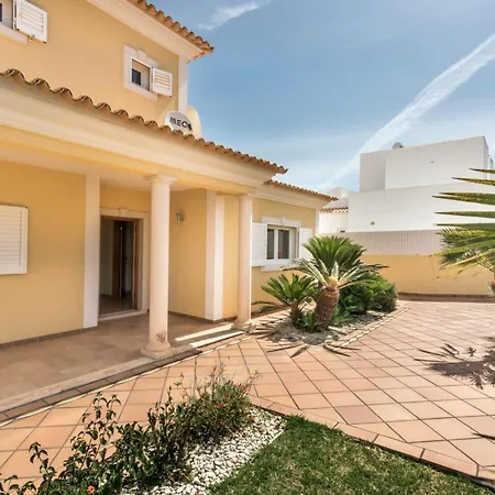 Vila Oliveiras Amazing Location Walk To Marina Restaurants *