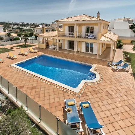 Oliveiras Amazing Location Walk To Marina Restaurants * Albufeira