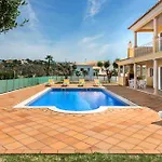 Oliveiras Amazing Location Walk To Marina Restaurants فيلة