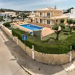 Oliveiras Amazing Location Walk To Marina Restaurants فيلة