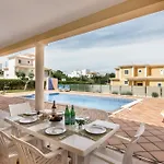 Oliveiras Amazing Location Walk To Marina Restaurants